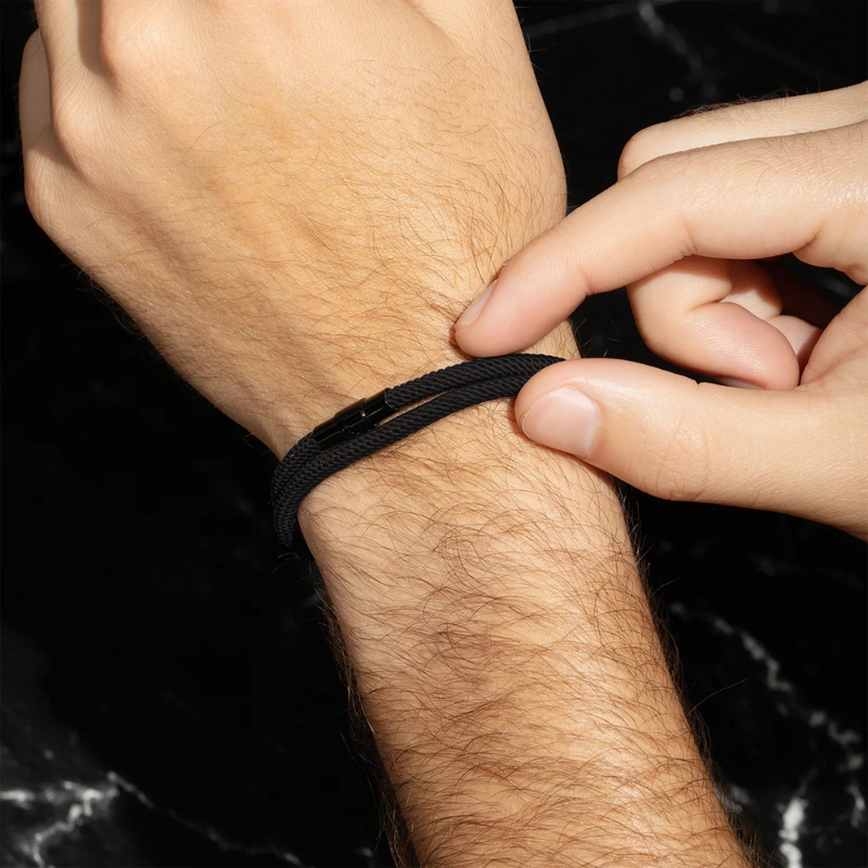 Eryon Black™ Bracelet